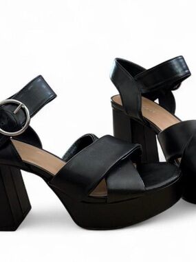 BAMBOO Black Platform Block Heel Sandals with Buckle Boho Summer Chunky Heel S9